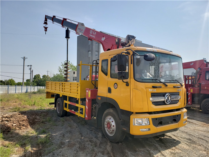 東風d9長興8噸隨車吊圖片