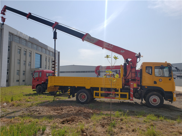 東風d9長興8噸隨車吊圖片